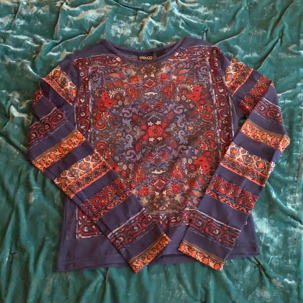 Size Medium mesh top!